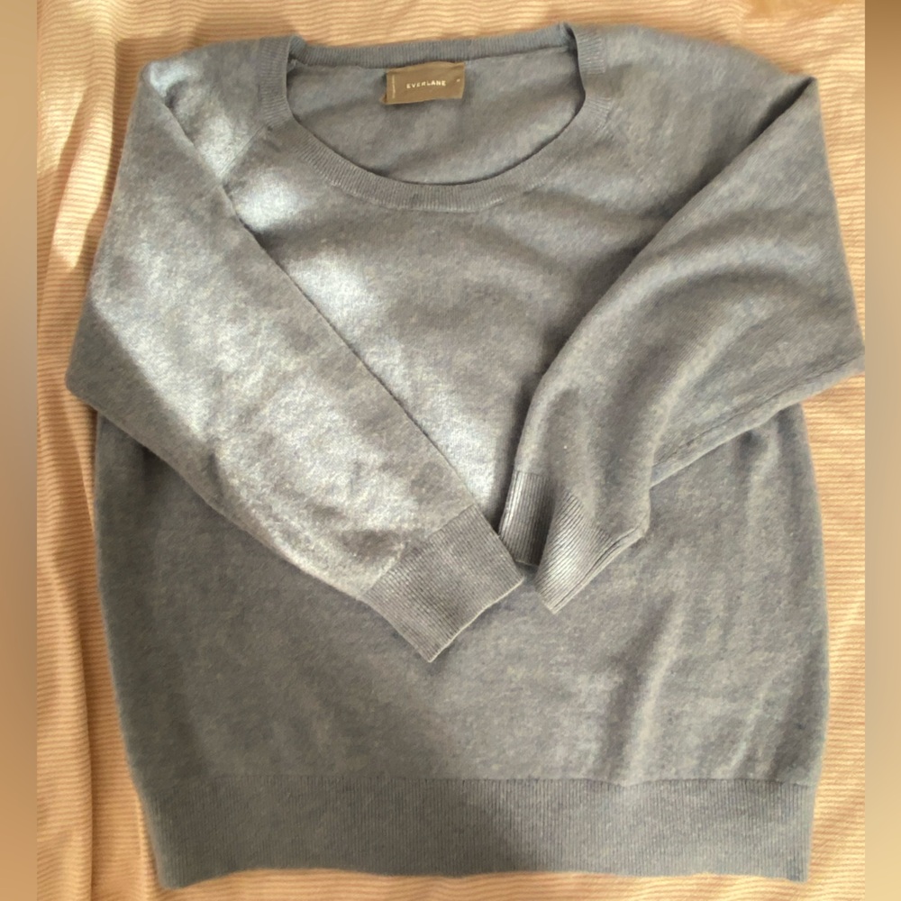 Everlane Women's Soft Gray Scoop Neck Ballerina Sweater